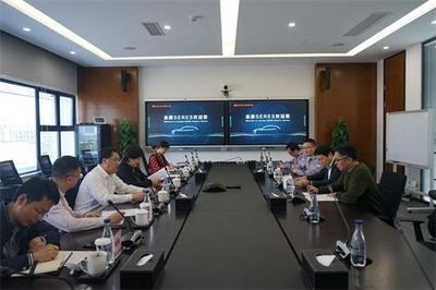 重慶市委主委沈金強調(diào)研先進(jìn)制造業(yè)與現(xiàn)代服務(wù)業(yè)融合發(fā)展 技術(shù)服務(wù)成關(guān)鍵紐帶